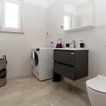 Vila Vega *